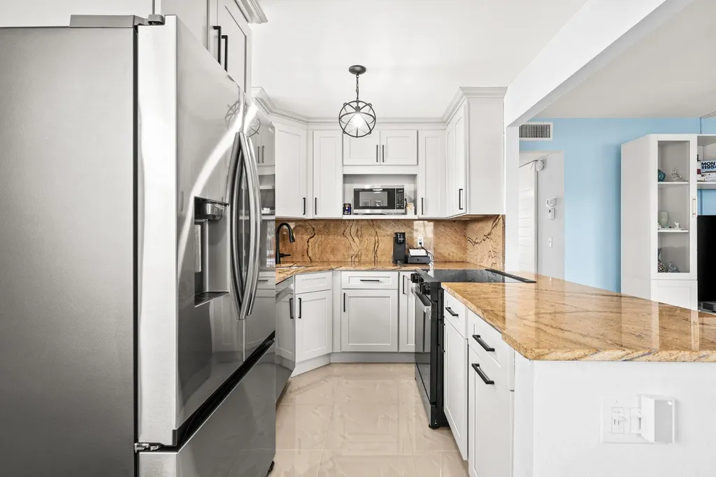 360 Monaco Court Delray Beach FL 33446