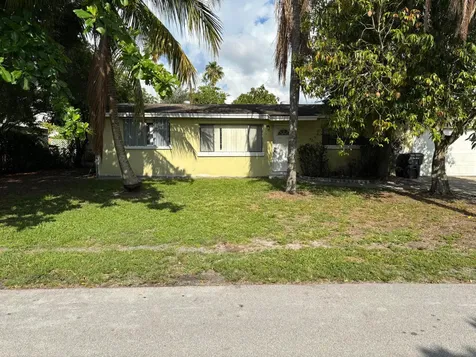 2201 W Carol Circle West Palm Beach FL 33415