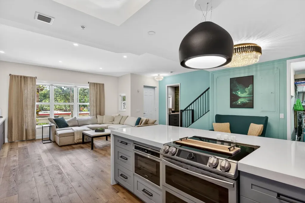 2609 NE 14th Avenue Wilton Manors FL 33334