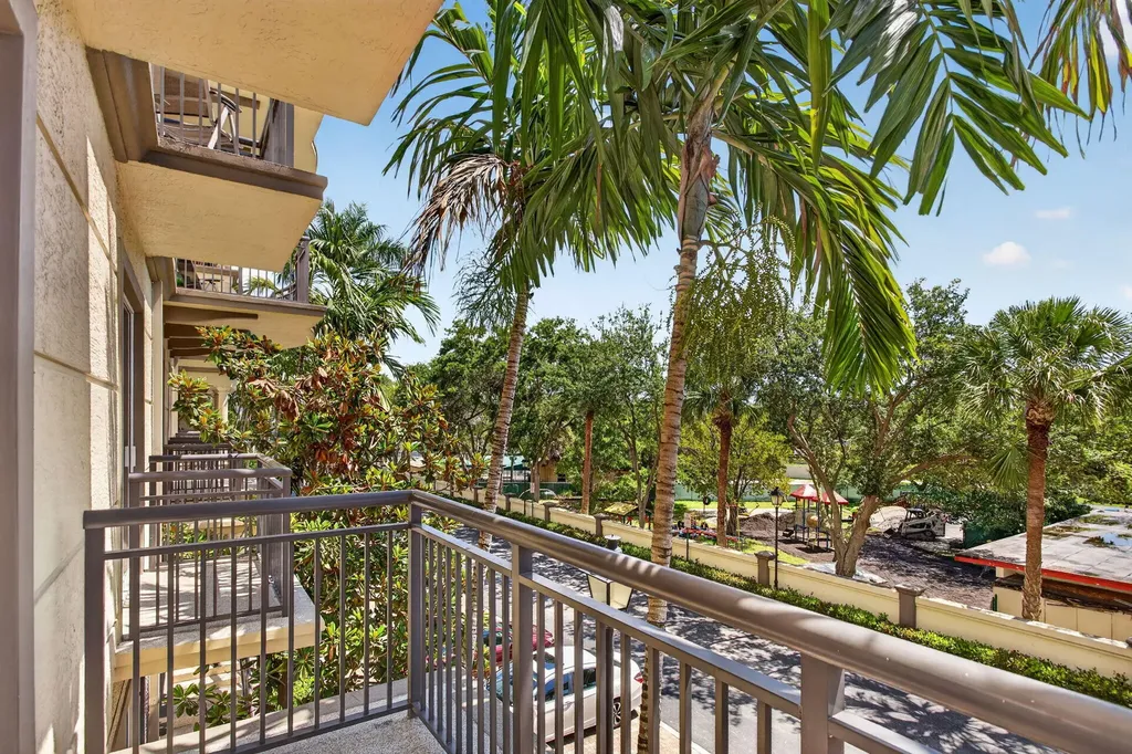 2609 NE 14th Avenue Wilton Manors FL 33334