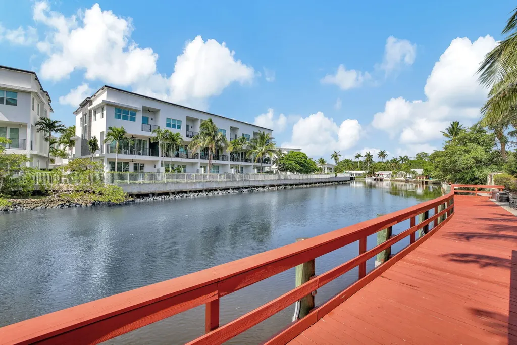 2609 NE 14th Avenue Wilton Manors FL 33334