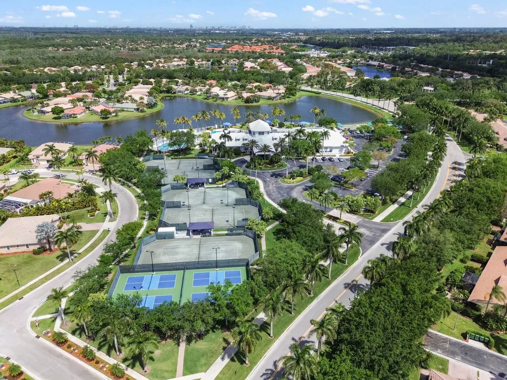 2464 Sailfish Cove Drive West Palm Beach FL 33411