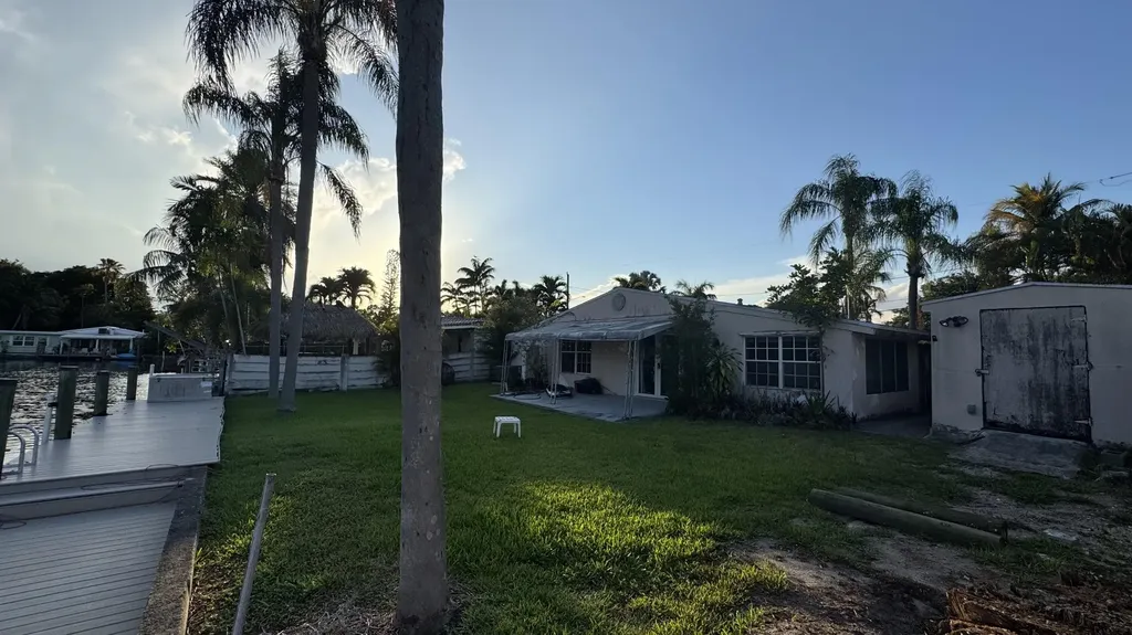 2714 Scott Street Hollywood FL 33020