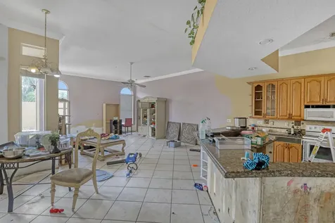 1015 NE 3rd Street Belle Glade FL 33430