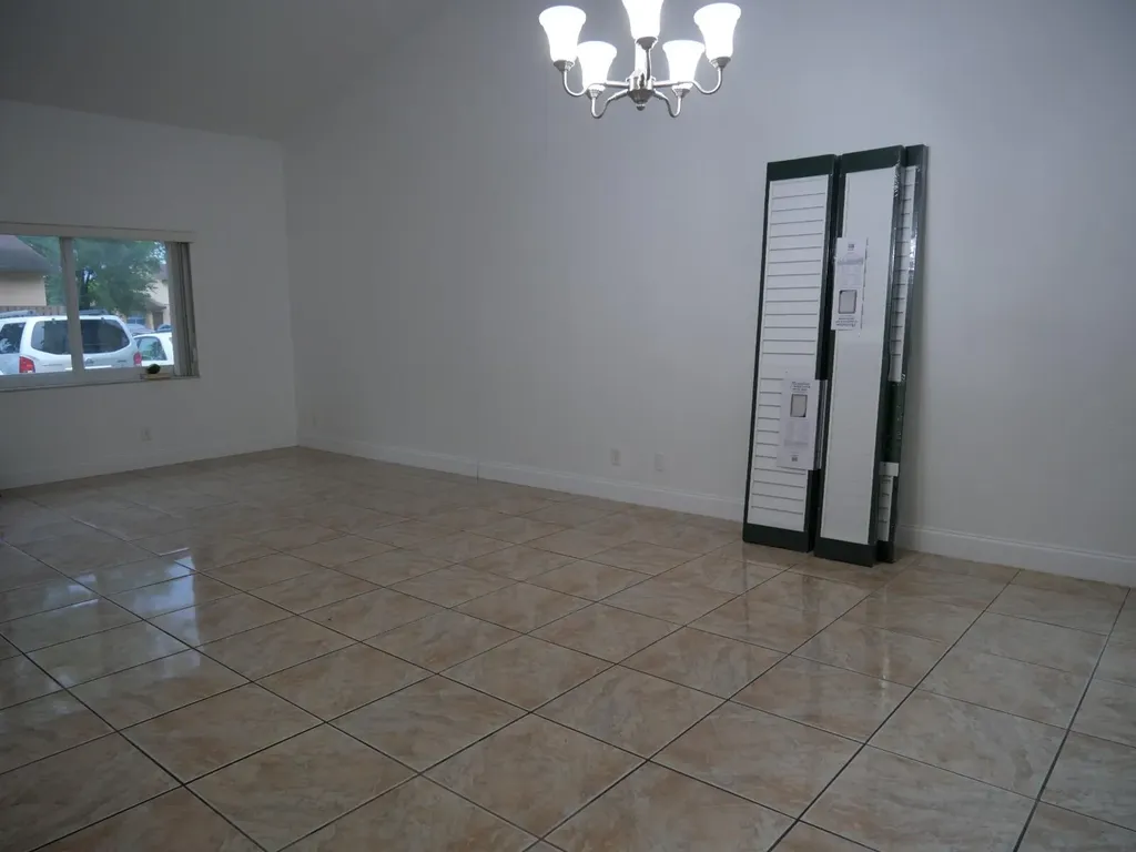 7091 W Sunrise Boulevard Plantation FL 33313