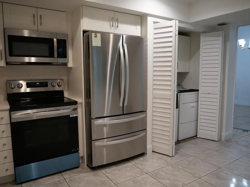 7091 W Sunrise Boulevard Plantation FL 33313