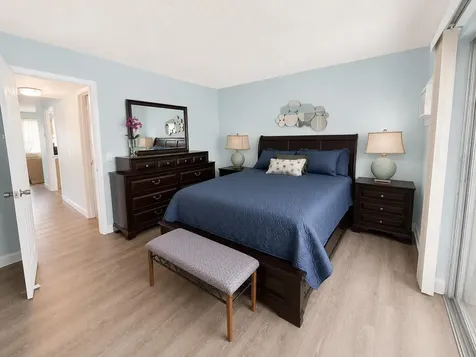 67 Camden C West Palm Beach FL 33417
