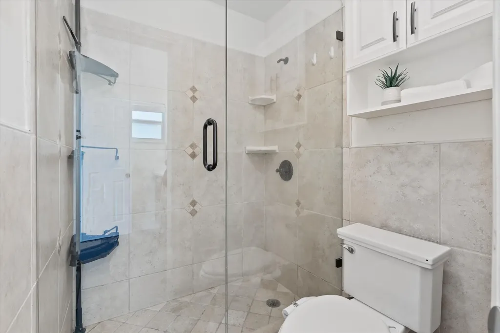 4461 NE 19th Avenue Oakland Park FL 33308