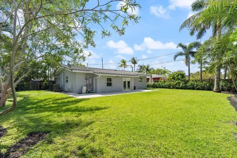 4461 NE 19th Avenue Oakland Park FL 33308