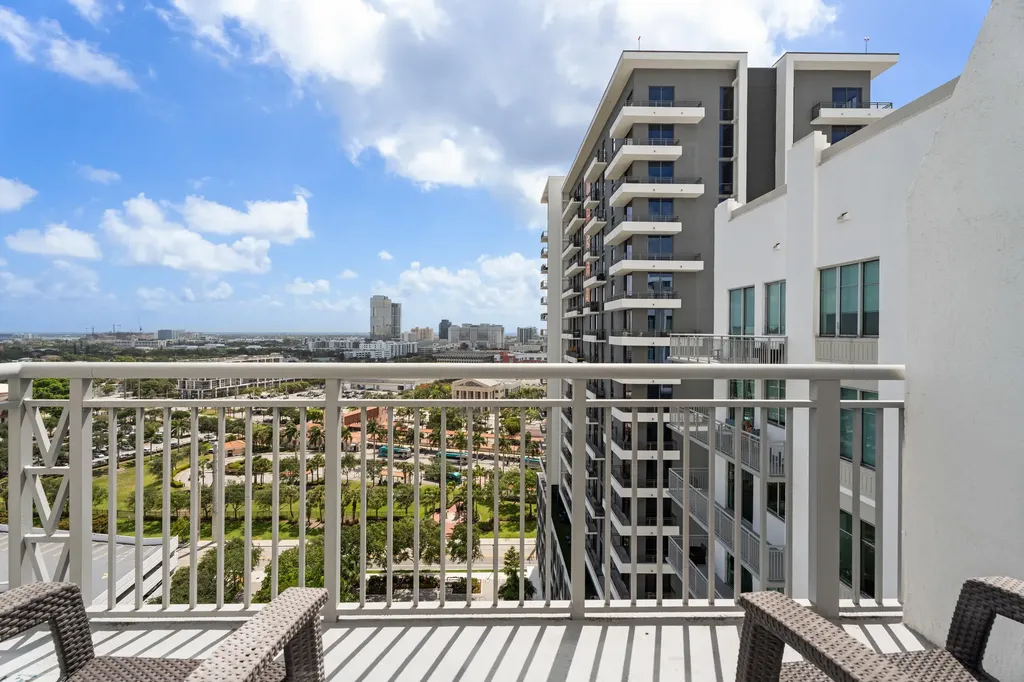 300 S Australian Avenue West Palm Beach FL 33401