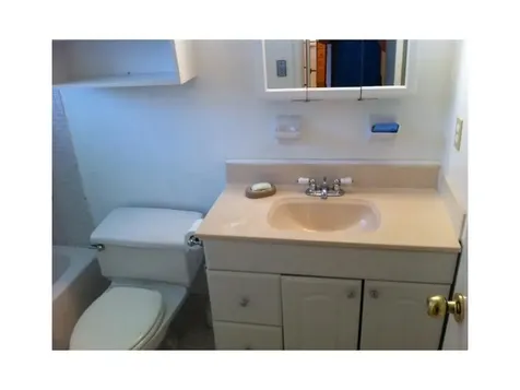 4165 SW 67th Avenue Davie FL 33314