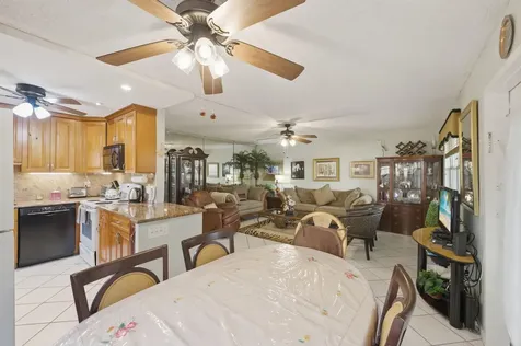 52 Saxony B Delray Beach FL 33446
