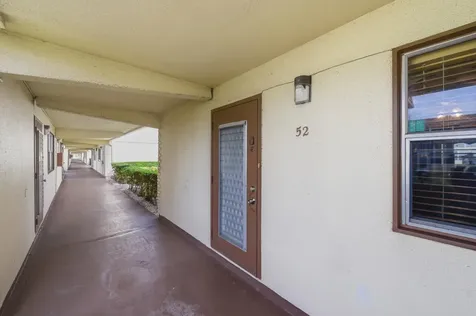 52 Saxony B Delray Beach FL 33446