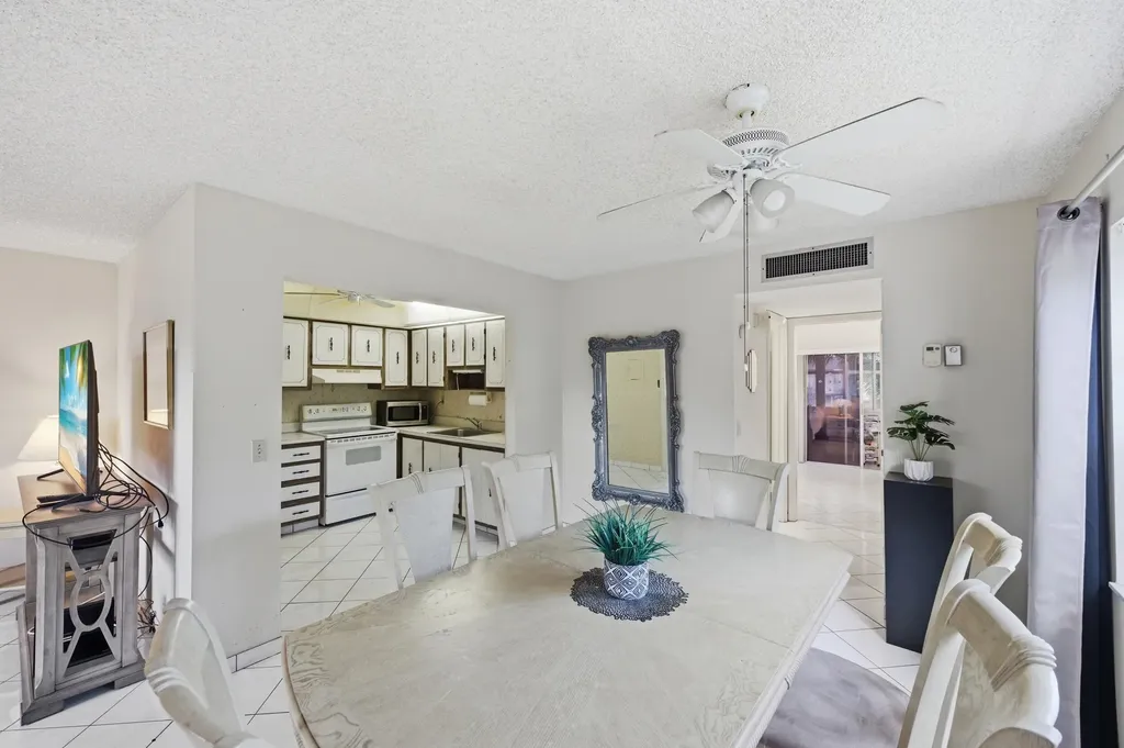 519 Burgundy K Delray Beach FL 33484
