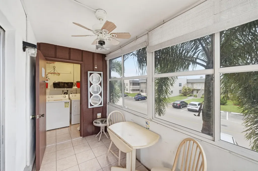 519 Burgundy K Delray Beach FL 33484