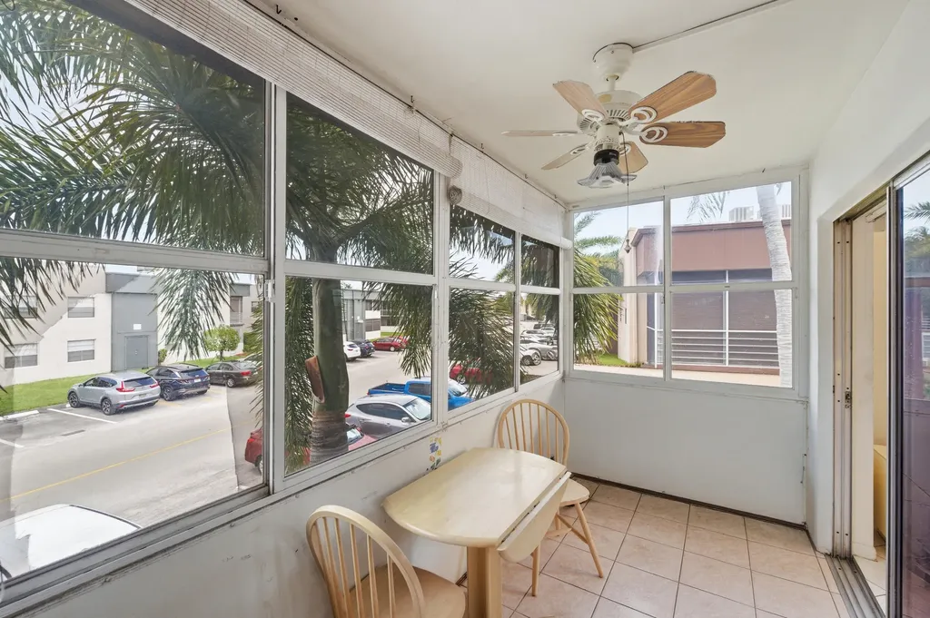519 Burgundy K Delray Beach FL 33484