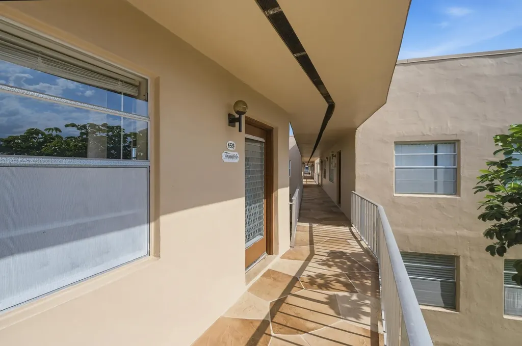 519 Burgundy K Delray Beach FL 33484