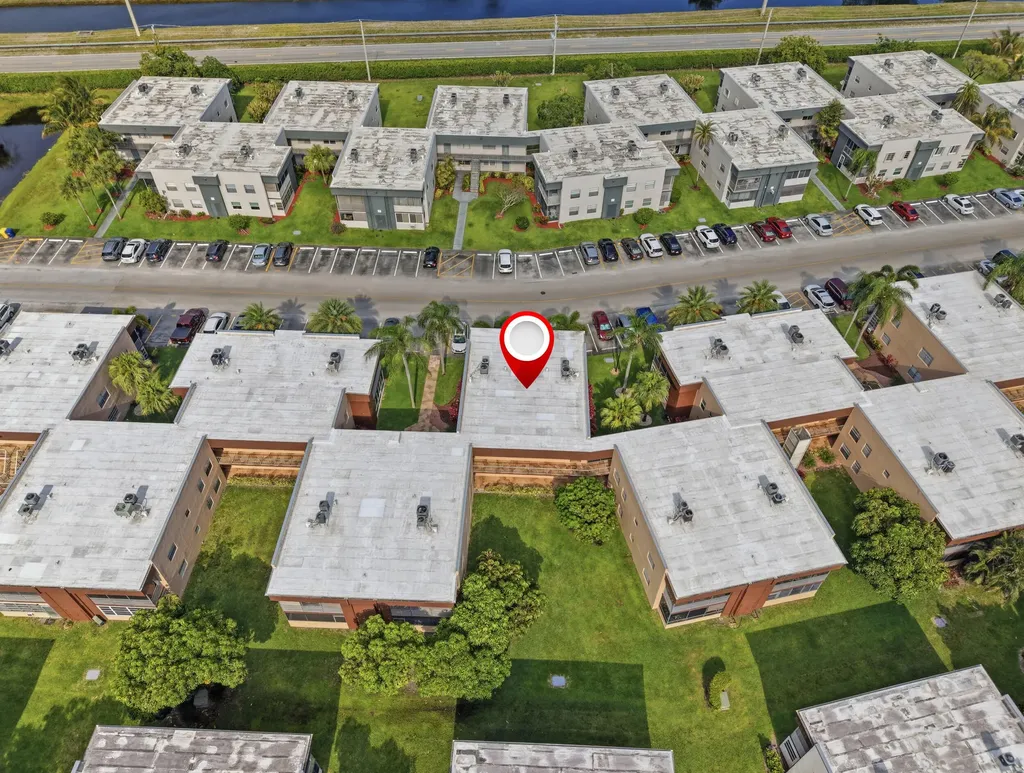 519 Burgundy K Delray Beach FL 33484