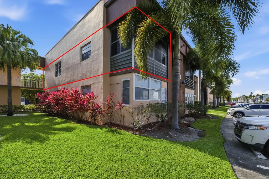 519 Burgundy K Delray Beach FL 33484