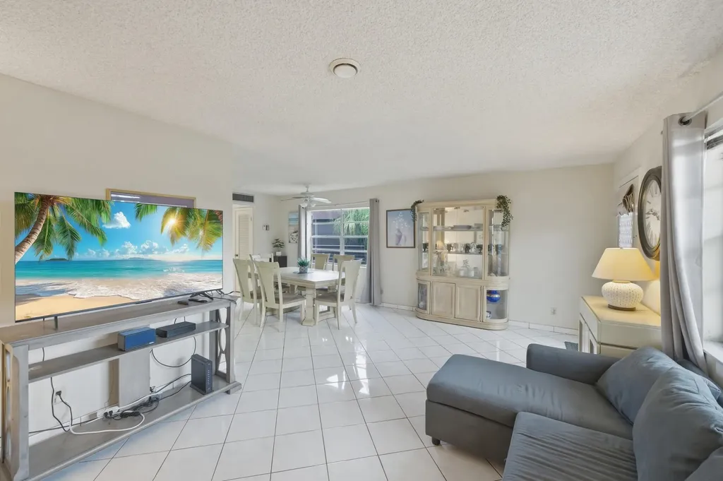 519 Burgundy K Delray Beach FL 33484