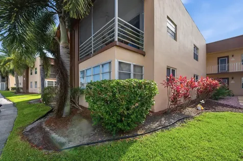 519 Burgundy K Delray Beach FL 33484