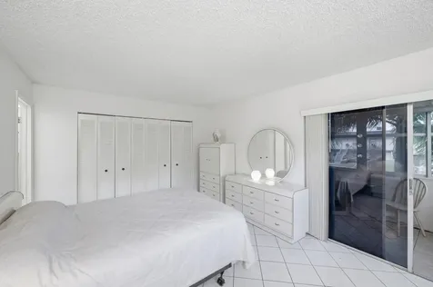 519 Burgundy K Delray Beach FL 33484