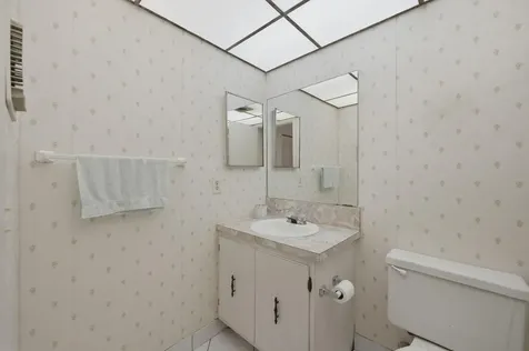 519 Burgundy K Delray Beach FL 33484