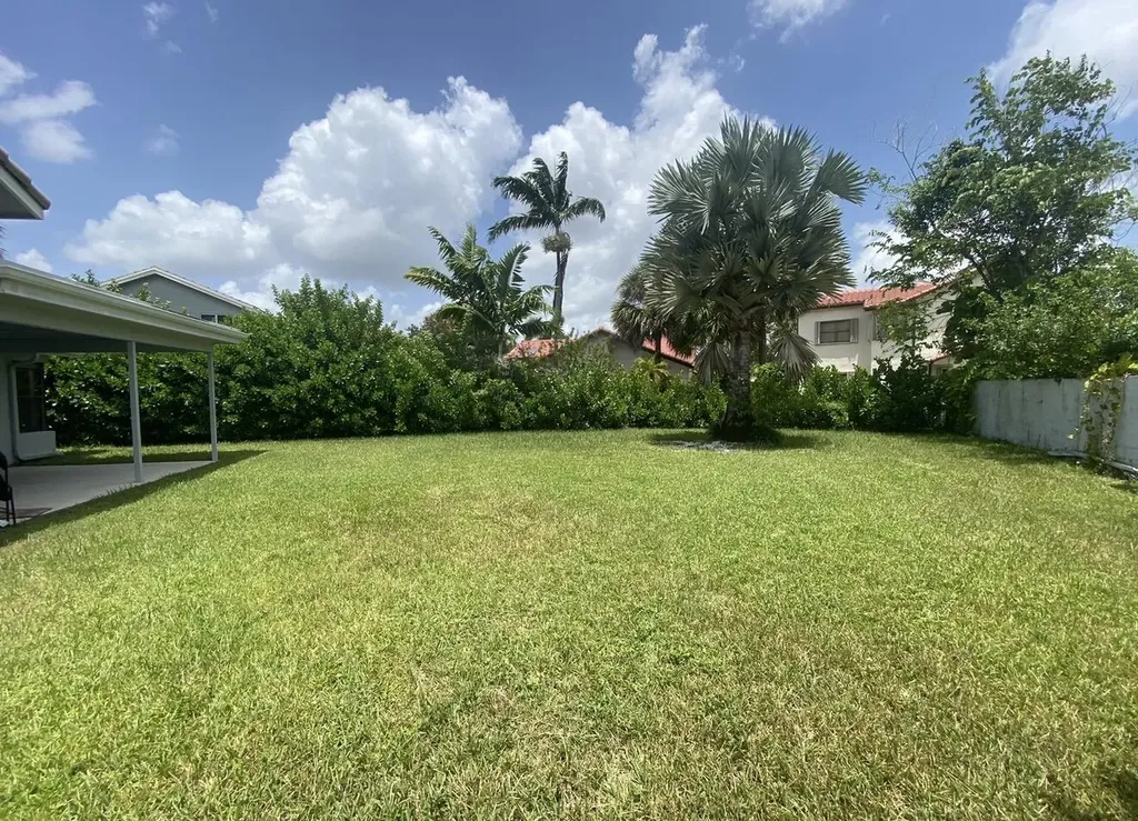 10533 Mendocino Lane Boca Raton FL 33428