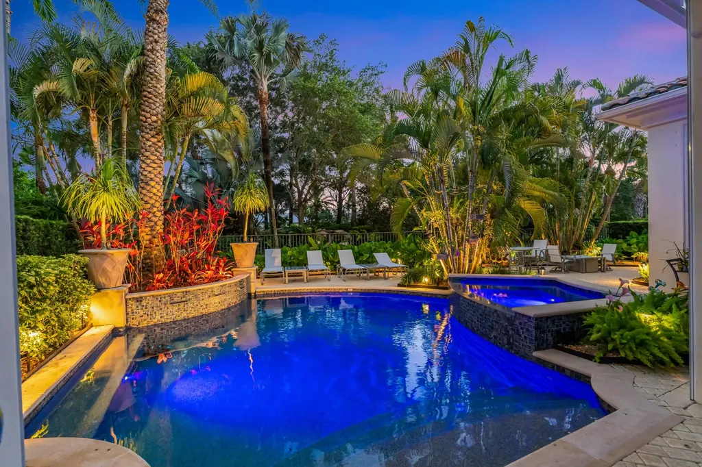 Palm Beach Gardens FL, 11316 Caladium Lane