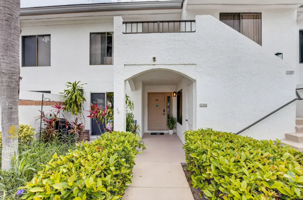 15326 Strathearn Drive Delray Beach FL 33446