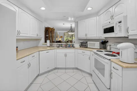 15326 Strathearn Drive Delray Beach FL 33446