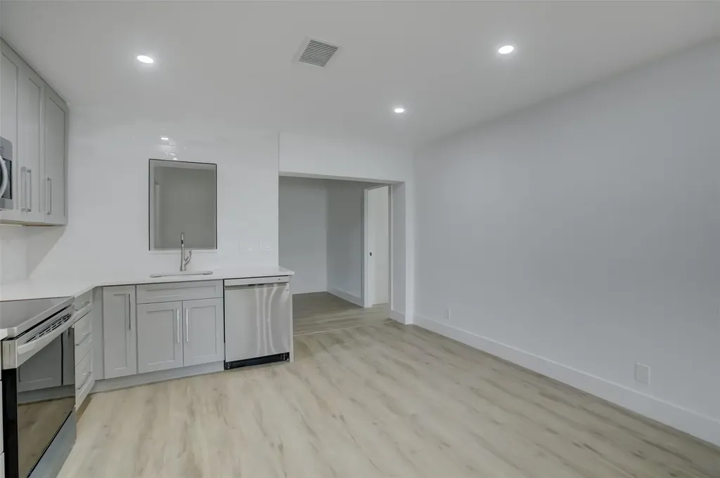2155 NE 56th Court Fort Lauderdale FL 33308