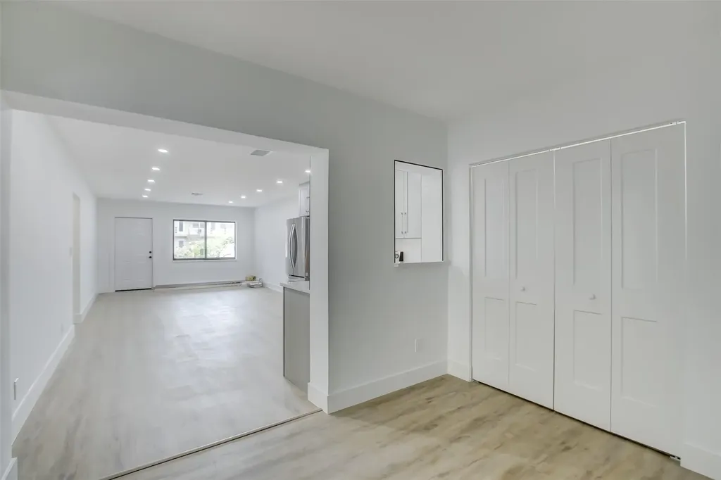 2155 NE 56th Court Fort Lauderdale FL 33308
