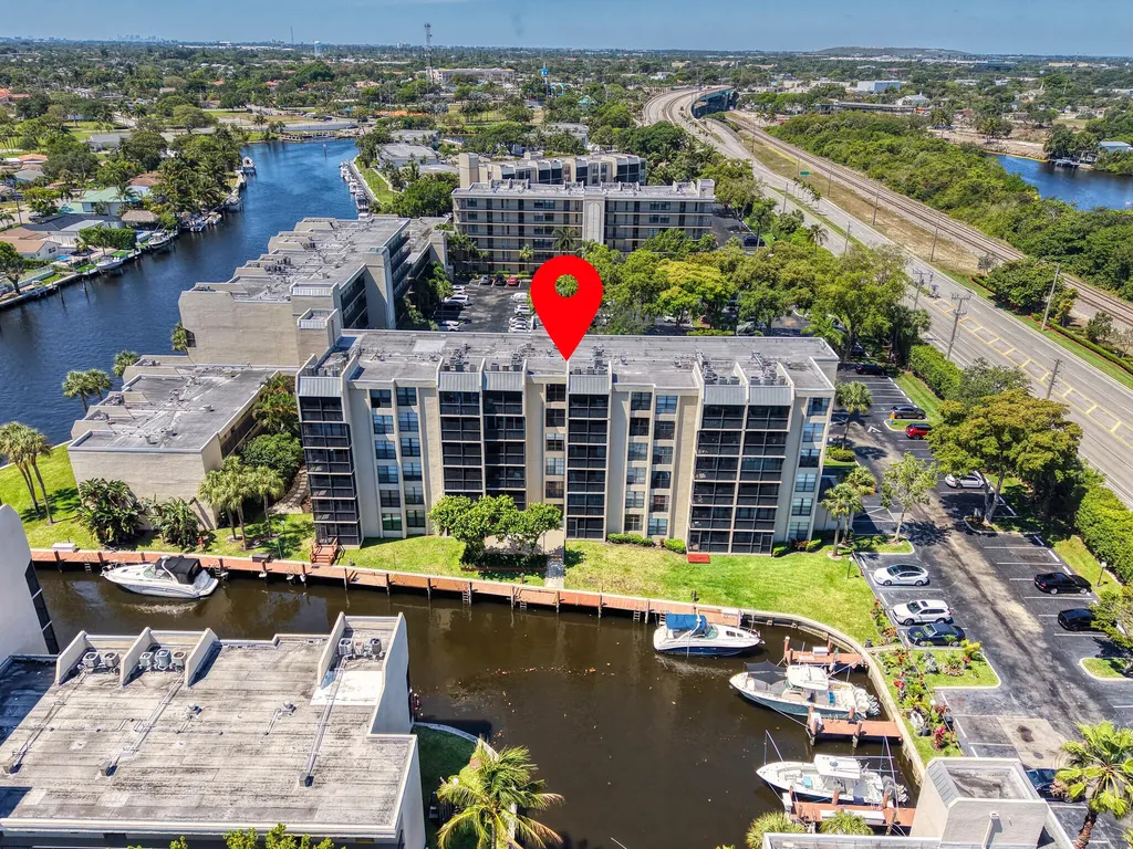 17 Royal Palm Way Boca Raton FL 33432