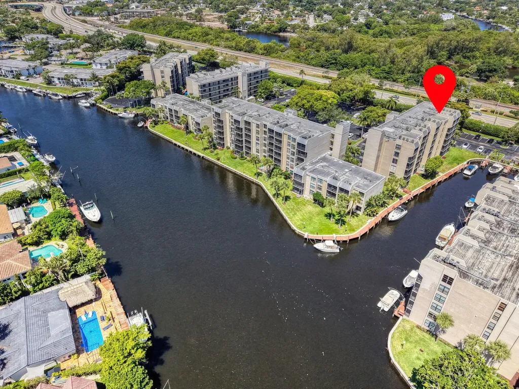 17 Royal Palm Way Boca Raton FL 33432