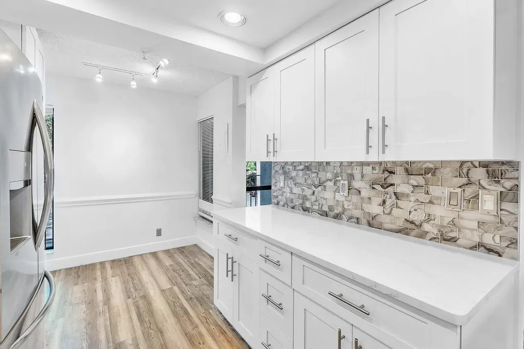 17 Royal Palm Way Boca Raton FL 33432