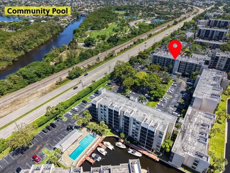 17 Royal Palm Way Boca Raton FL 33432