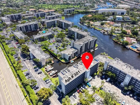 17 Royal Palm Way Boca Raton FL 33432