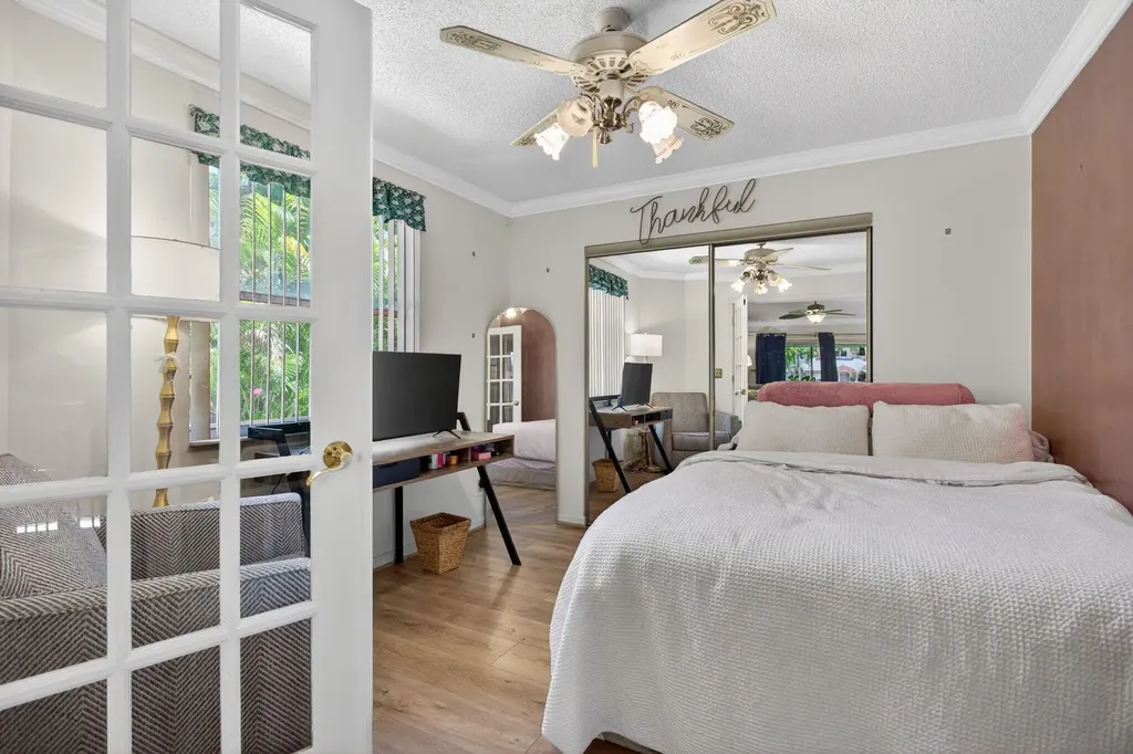 1921 Discovery Circle E Deerfield Beach FL 33442