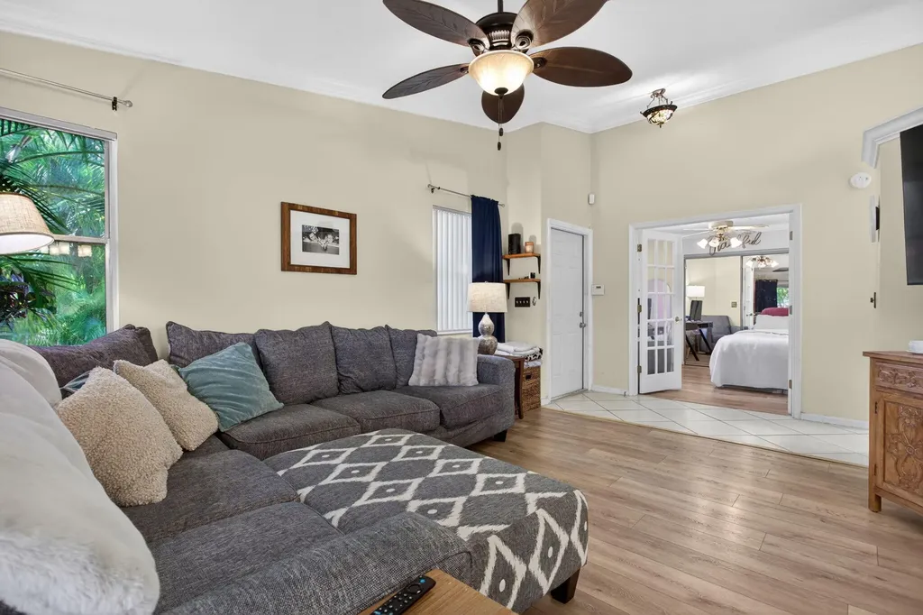 1921 Discovery Circle E Deerfield Beach FL 33442