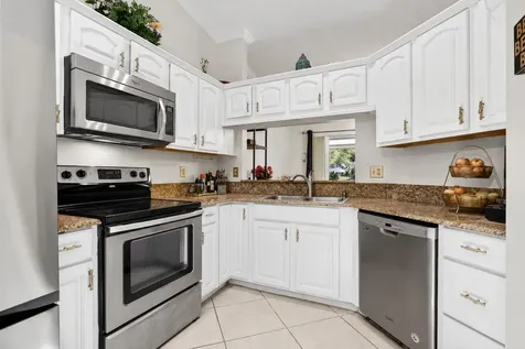 1921 Discovery Circle E Deerfield Beach FL 33442