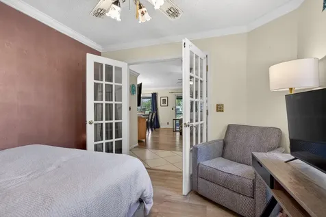 1921 Discovery Circle E Deerfield Beach FL 33442