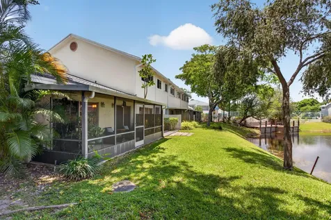 1921 Discovery Circle E Deerfield Beach FL 33442