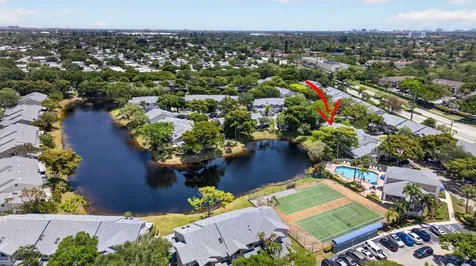 1921 Discovery Circle E Deerfield Beach FL 33442