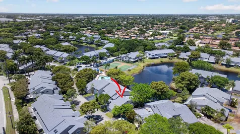 1921 Discovery Circle E Deerfield Beach FL 33442