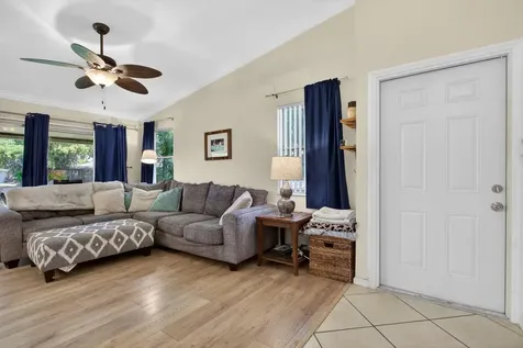 1921 Discovery Circle E Deerfield Beach FL 33442