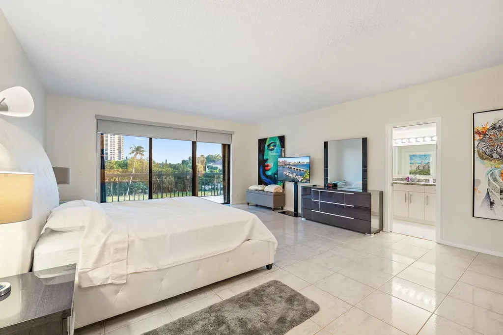 3970 N Ocean Drive Singer Island FL 33404