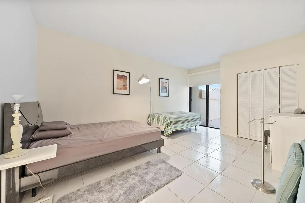 3970 N Ocean Drive Singer Island FL 33404