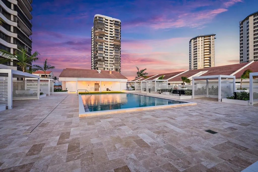 3970 N Ocean Drive Singer Island FL 33404
