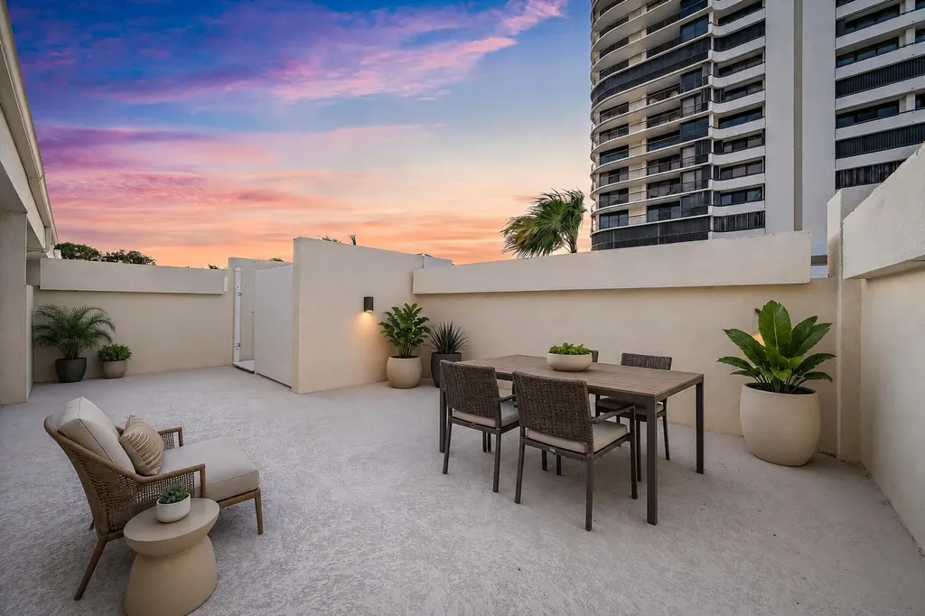3970 N Ocean Drive Singer Island FL 33404